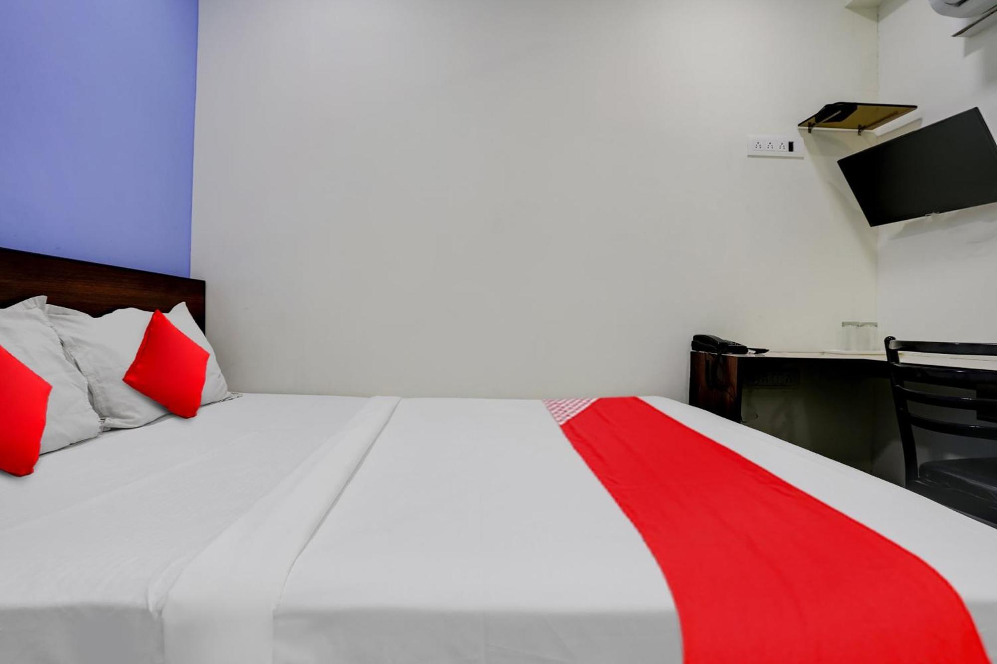 Hotel O Ashwi นาวีมุมไบ ภายนอก รูปภาพ